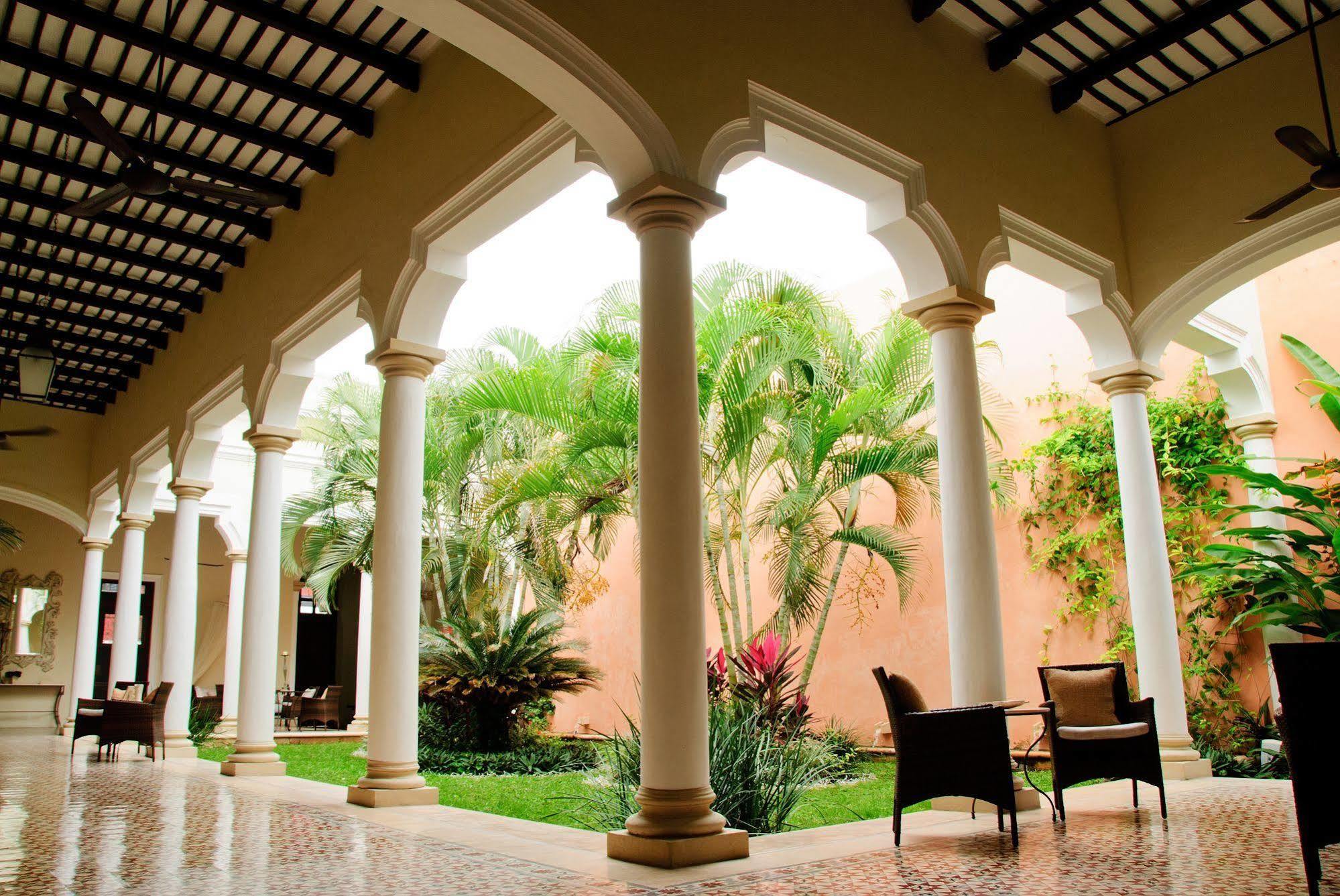 Decu Downtown Hotel Mérida Exterior foto